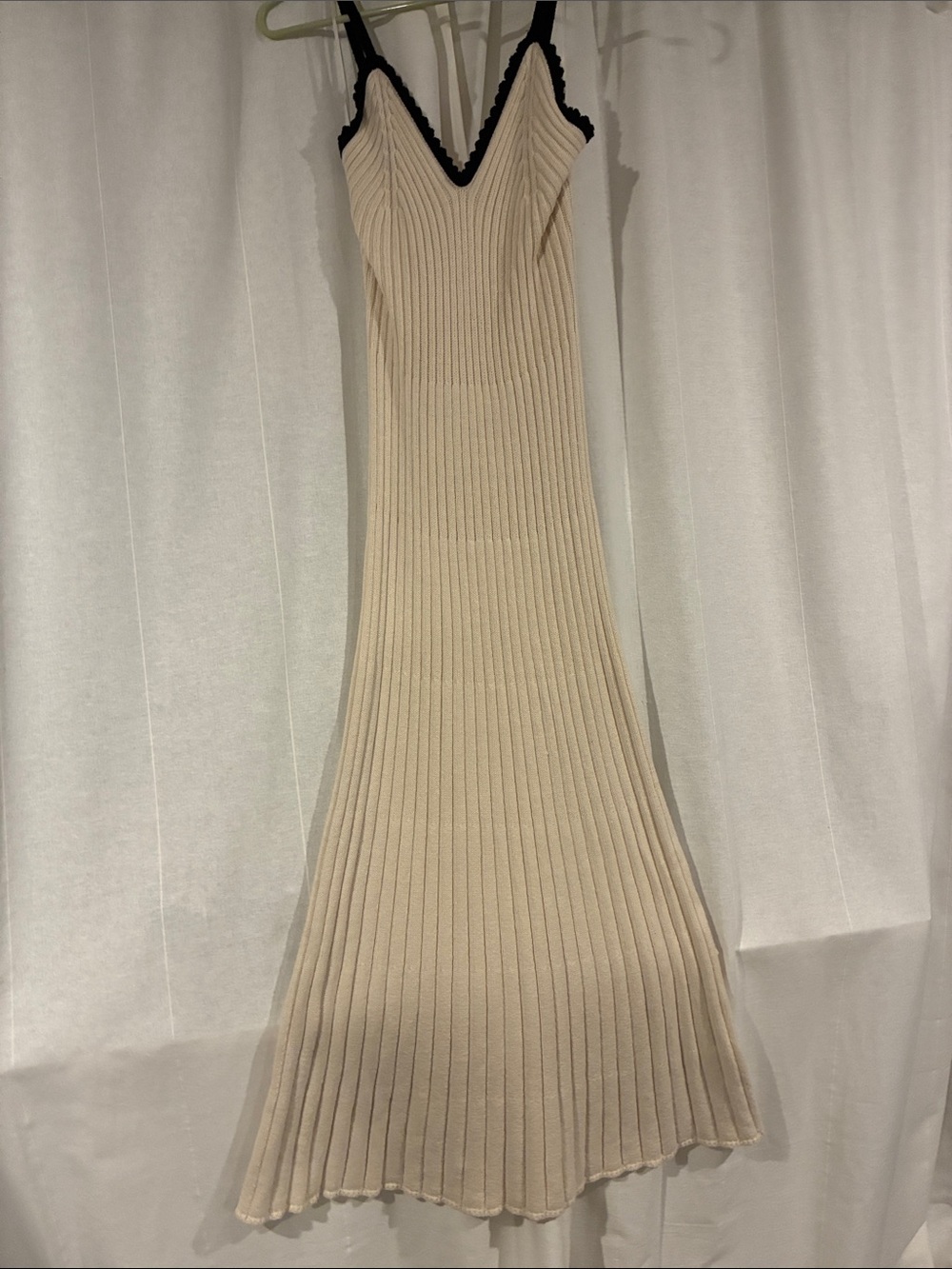 Ribbed Knit Midi Slip Dress with Black Trim